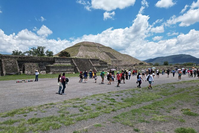 Teotihuacán Tour: Local Guide and Liquor Tasting - Common Questions
