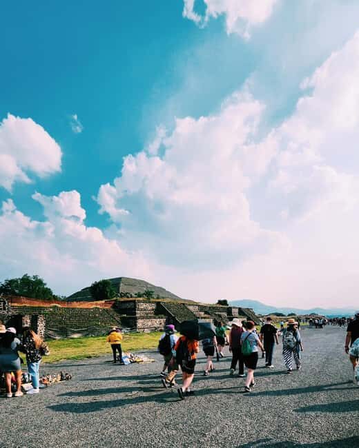 Teotihuacan VIP: Tour of the pyramids and Basilica of Guadalupe, tourist areas - What Sets This Tour Apart?