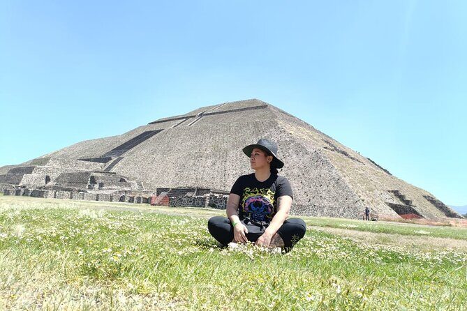 Teotihuacan with guide + Breakfast in LA CUEVA + Transportation from CDMX - Good To Know