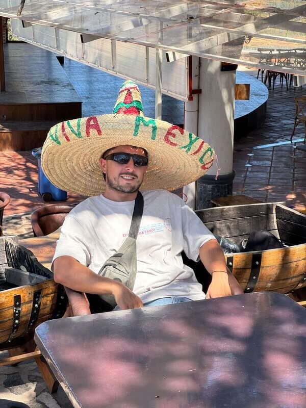 Tequila: Town and Distillery Guided Tour with Tastings - Transportation & Duration