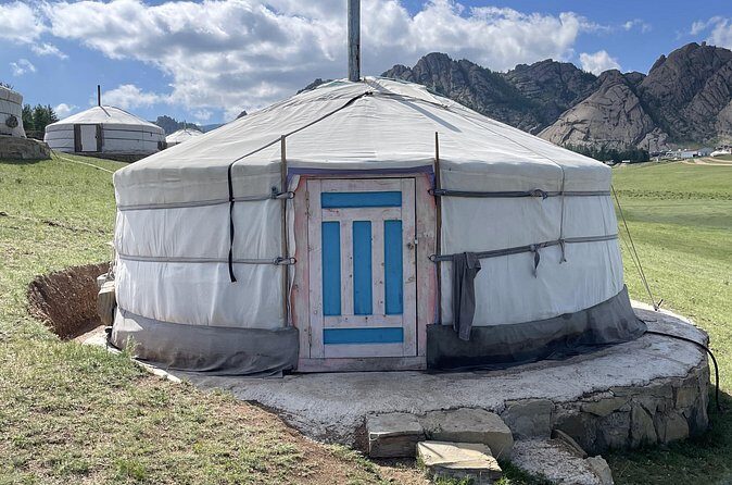 Terelj National Park Chinggis Khaan Statue and Nomadic Family - Final Verdict: Who Is This Tour Perfect For?