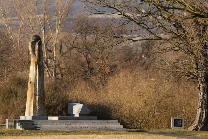 Terezin: Guided Tour of the Concentration Camp and Museum - An Honest Look at the Terezin Guided Tour