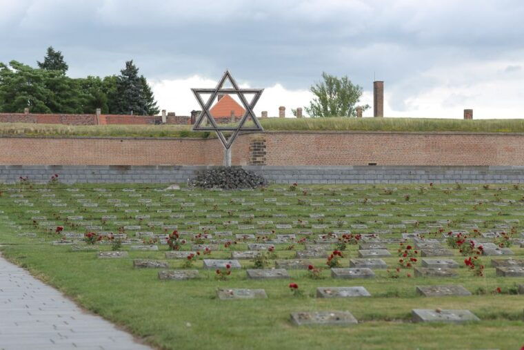 Terezin: Guided Tour of the Concentration Camp and Museum - Final Thoughts