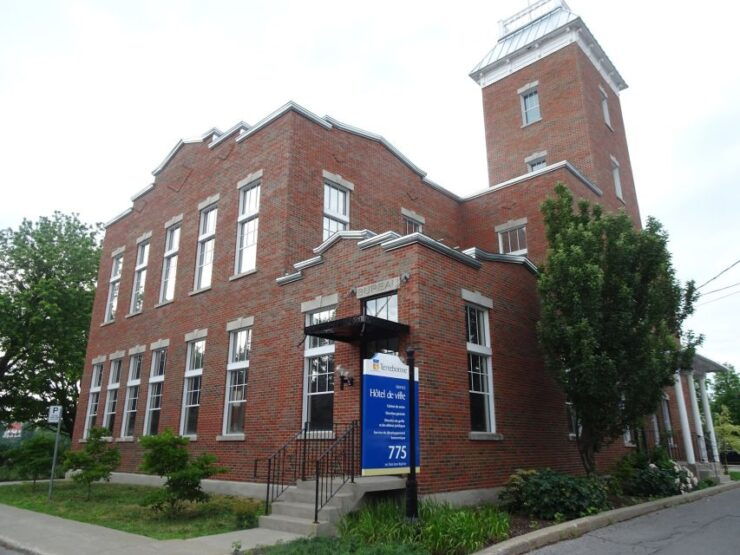 Terrebonne Self-Guided Walking Tour & Scavenger Hunt - Experience Details