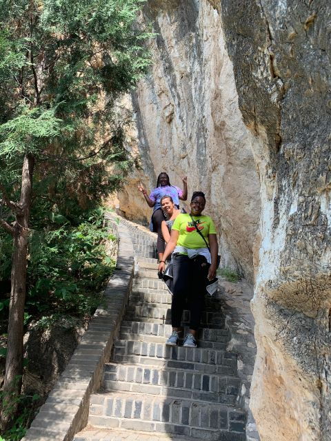 Tesla Shuttle to the Great Wall - Service Provider