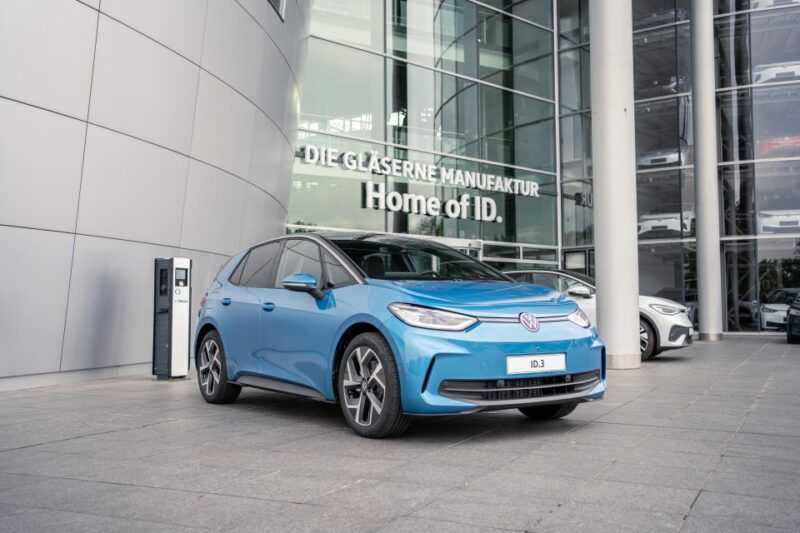 Test Drive Electric Vehicles from the VW brand (ID. model) - An In-Depth Look at the Experience