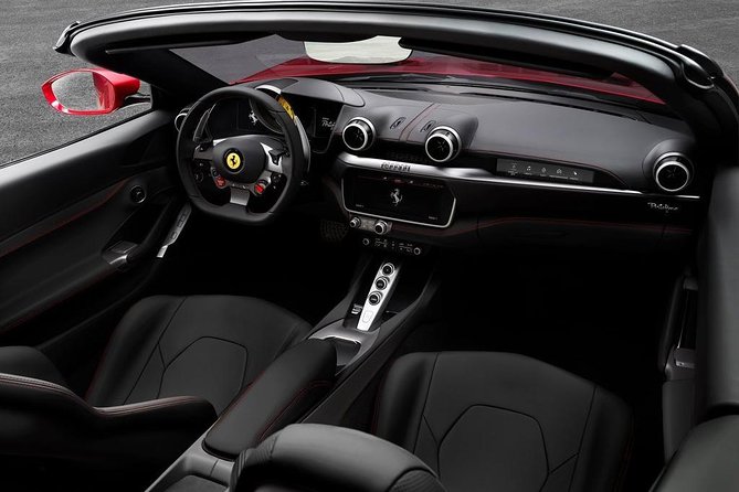 Test Drive in Maranello Ferrari Portofino - Test Drive in Maranello