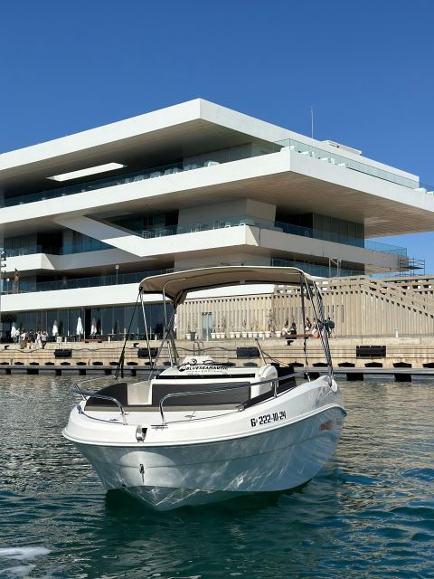 Texas Review: A Day on Crystal Waters - Full Description