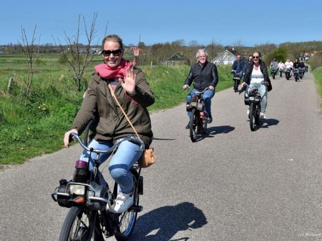 Texel: Solex Electric Moped Rental - Activity Availability