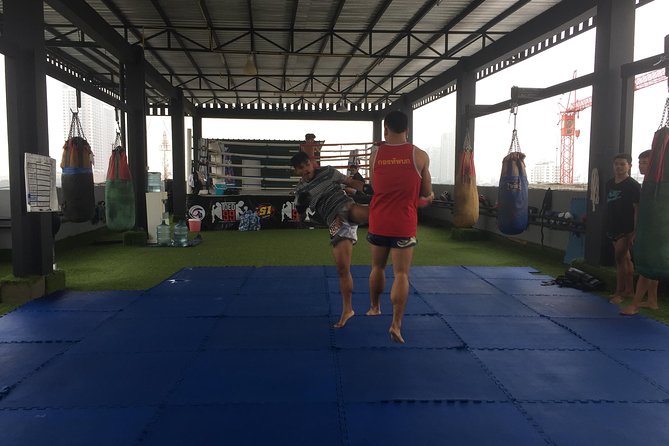 Thai Boxing Lesson, Family and Kids Friendly - Common Questions