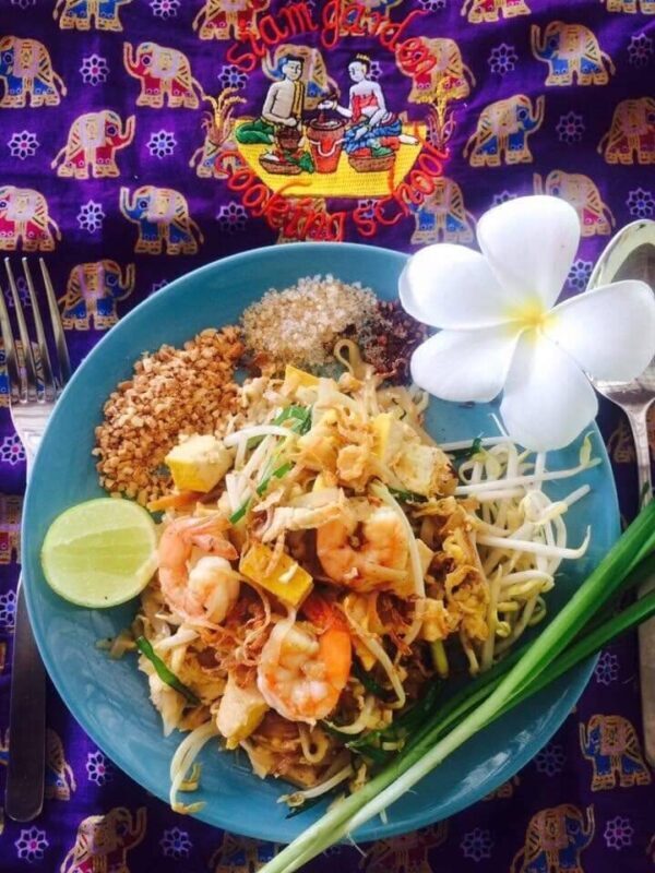 Thai Cooking Class by Siam Garden Cooking School in Chiang Mai - The drive, pickup and price