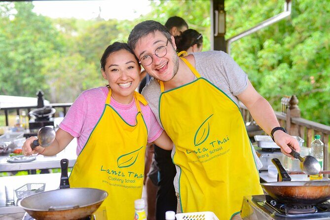 Thai Cooking in a Teak House on Koh Lanta - Practical Details: Price, Duration, and Group Size