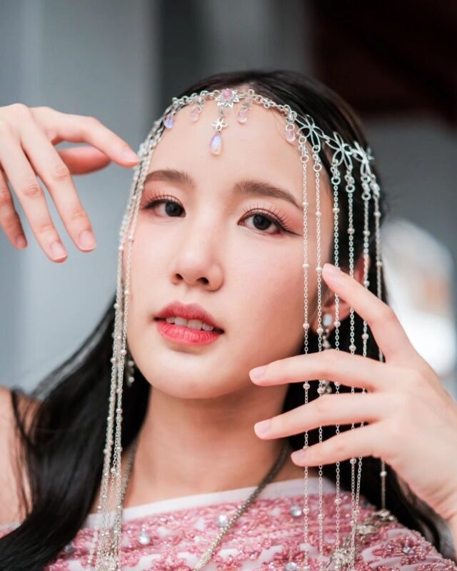 Thai Costume Rental Bangkok by Absolute Thai - What the price buys, and what it does not