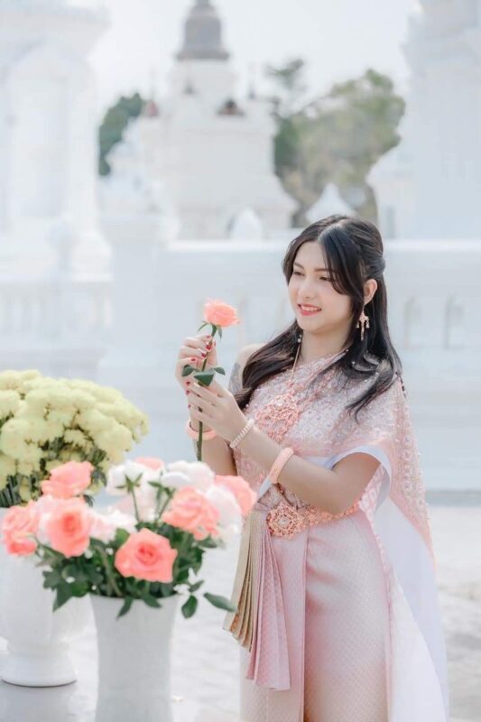 Thai Costume rental Chiang Mai by Absolute Thai - Who should book this costume experience?