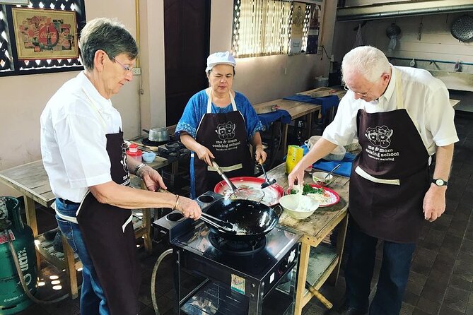 Thai Food Culture and Cooking Techniques From Our Garden in Chiang Mai - Step-By-Step Thai Cooking Instructions