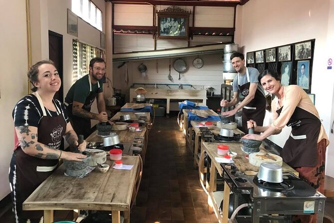 Thai Food Culture and Cooking Techniques From Our Garden in Chiang Mai - Sharing Our Favorite Thai Recipes