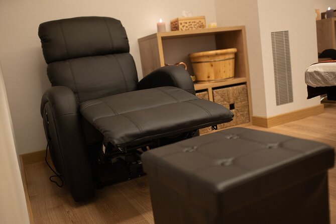 THAI Foot and Legs MASSAGE of 30 Min at THAI MASSAGE ALURA - Benefits of a 30-Minute Thai Foot and Legs Massage