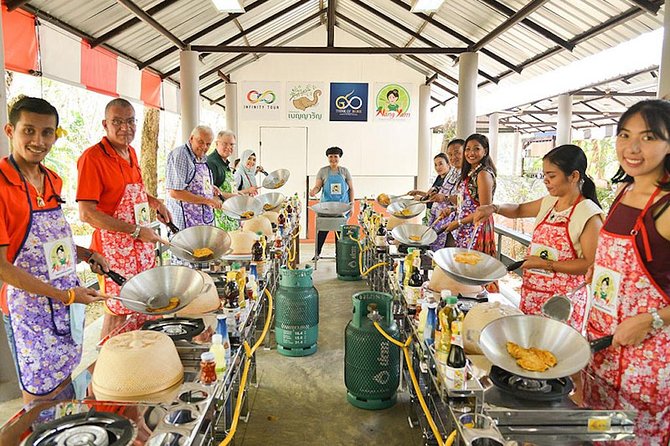 Thai Set Menus at The Printing House Poshtel Bangkok - Authentic Thai Cuisine