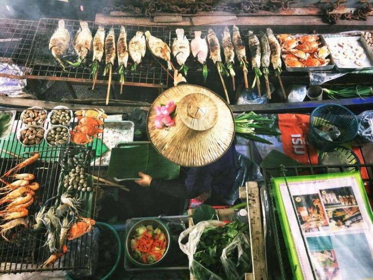 Thailands Iconic Markets VIP Private Group Tour - Important Notes