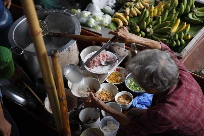 Thailands Iconic Markets VIP Private Group Tour - Maeklong Railway Market