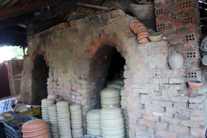 Thanh Ha: Experience Making Pottery With Local Craftsmen - Getting to Thanh Ha Pottery Village