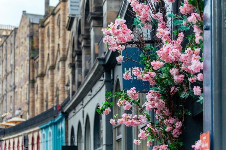 The 10 Tastings of Edinburgh Private Food Tour - Whiskey Tasting