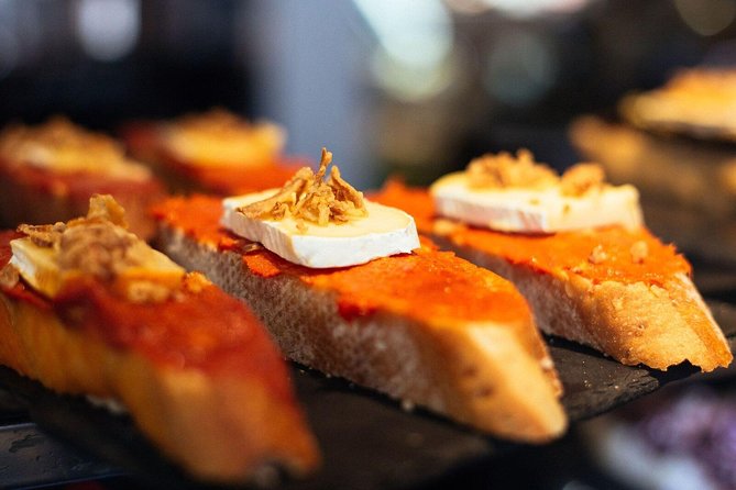 The 10 Tastings of Madrid With Locals: Private Food Tour - Exploration of Different Neighborhoods