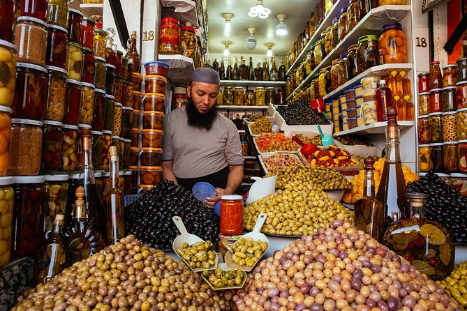 The 10 Tastings of Marrakech With Locals: Private Food Tour - Moroccan Spices - Learn About the Vibrant and Aromatic Spices Used in Moroccan Cooking