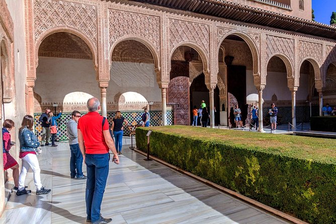 The Alhambra Palace: Self-Guided Audio Tour on Your Phone (Without Ticket) - The Sum Up