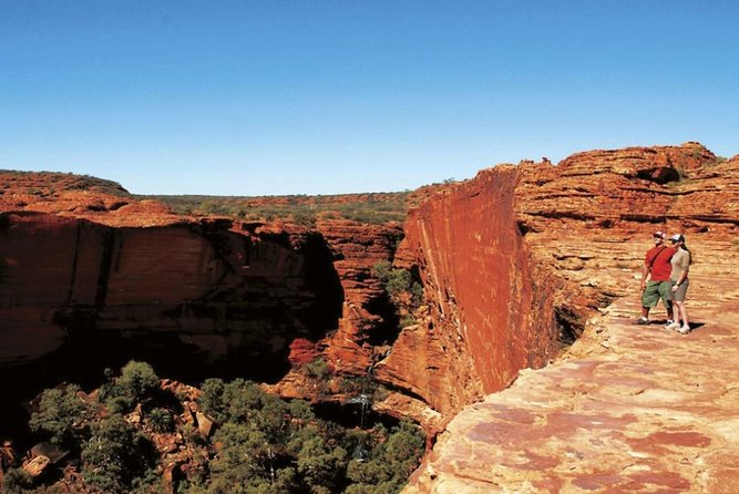 The Amazing Kings Canyon: 4-Hours Walking Tour and Hike - Pass By