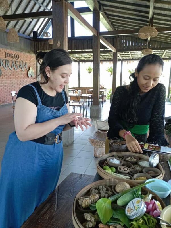 The Art of Jamu Experience Workshop - Who Will Love This Experience?