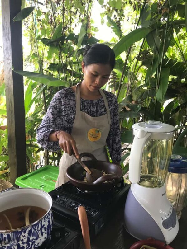 The Art of Jamu Experience Workshop - An Authentic Indonesian Herbal Experience in Bali