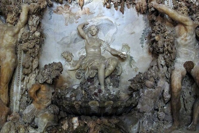 The Art of Living in Florence, With an Exclusive Private Palace Visit - Step Inside Palazzo Davanzati Museum