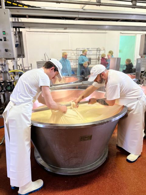 The Art of Parmigiano Reggiano & Aged Balsamic Vinegar - Why This Tour Is a Great Choice