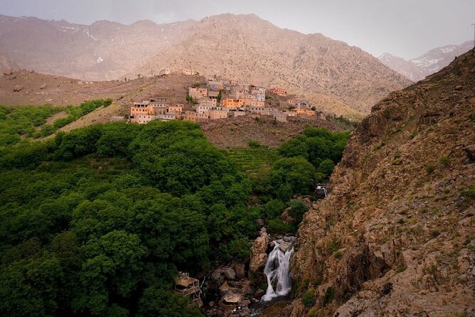 The Atlas Mountains and Three Valleys Through Berber Villages - Authentic Encounters: Meeting the Berber People
