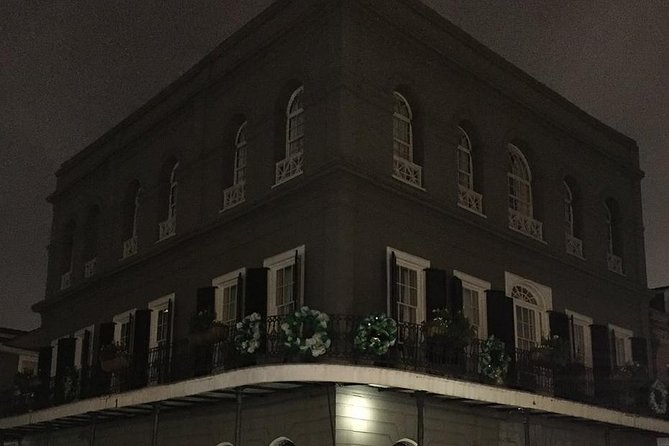 The Bad Broads Tour of New Orleans - Directions