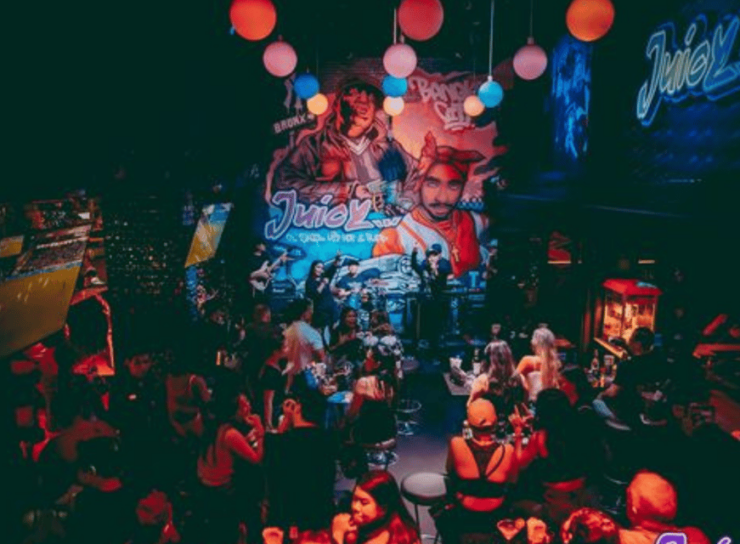 The Bangkok Pub Crawl - Overview of the Experience