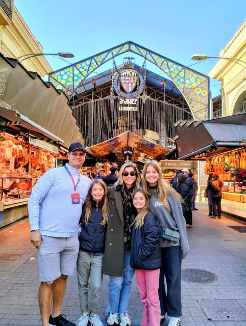 The Barcelona La Boqueria and Sant Antoni Markets Adventure - Exploring the Vibrant La Boqueria Market