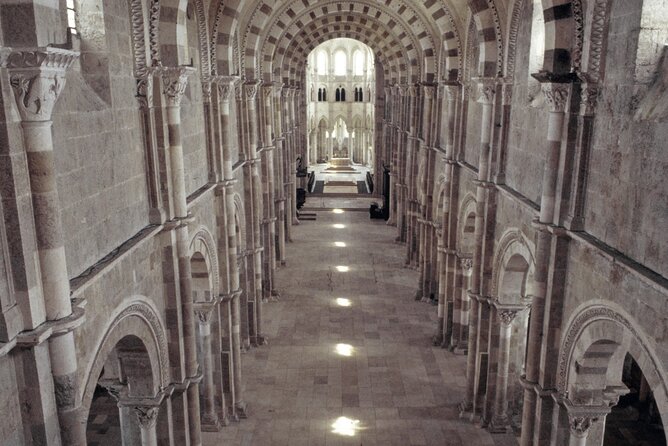 The Basilica of Vézelay Unveiled + Journey Through the Basilica - Tour Highlights and Workshop Experience