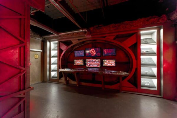 The Batcave : Secret Missions at Batman Escape Game Paris - Questions You May Have