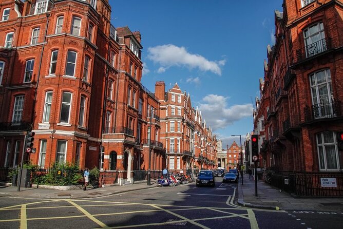 The Beatles London Walk - Landmarks and Filming Sites