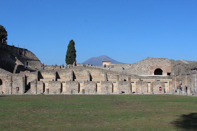 The Beautiful Pompeii, Two-Hour Tour to Discover the Hidden Places of the City - Meeting Point Details