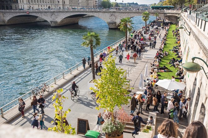 The Beauty of Paris by Bike: Private Tour - Highlights: Centre Pompidou and Notre Dame