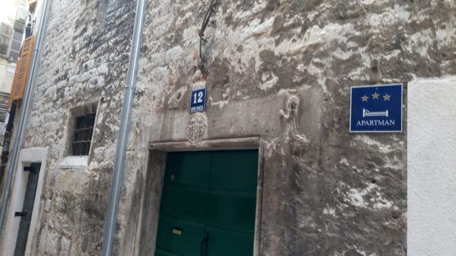 The Beauty of the Middle Ages-ŠIbenik - Exploring Medieval Architecture