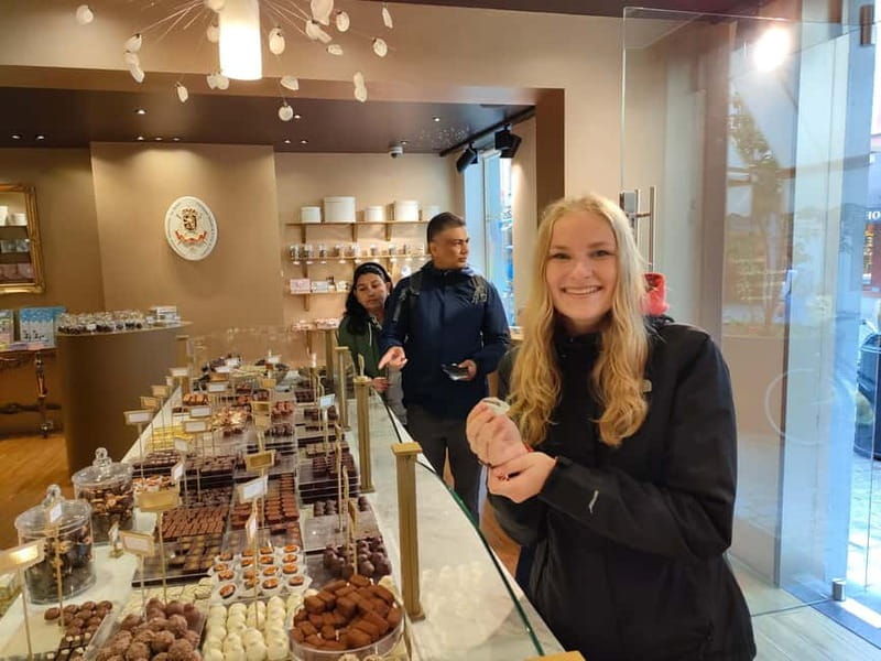 Thé best chocolate in Bruges! Private tour! - Practical Details: What to Expect