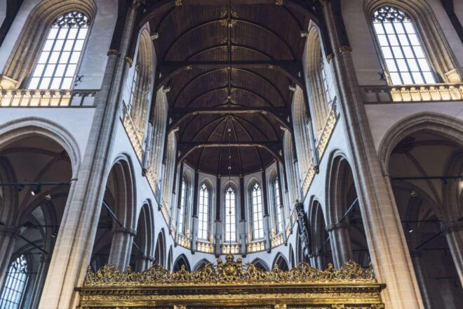 The Best Churches in Amsterdam Private Guided Tour - Experiencing the Basilica of Saint Nicholas