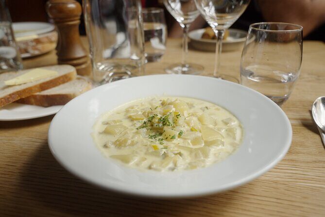 The Best Food Tour in Edinburgh - An In-Depth Look at the Edinburgh Food Tour Experience