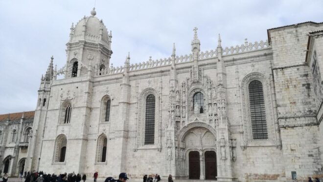 The Best Guiding Visit to Jeronimos & Tiket Included - Inclusions