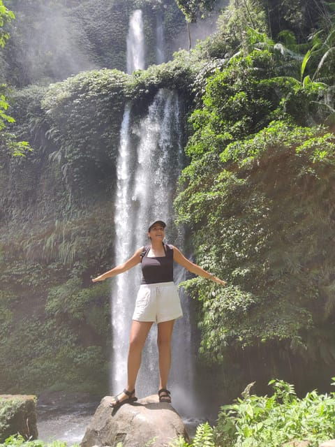 The Best Lombok Waterfalls Tour & Traditional Villages - Key Points