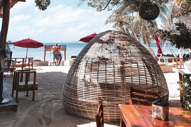 The Best Luxury Catamaran Experience to Isla Mujeres + Beach Club - FAQ